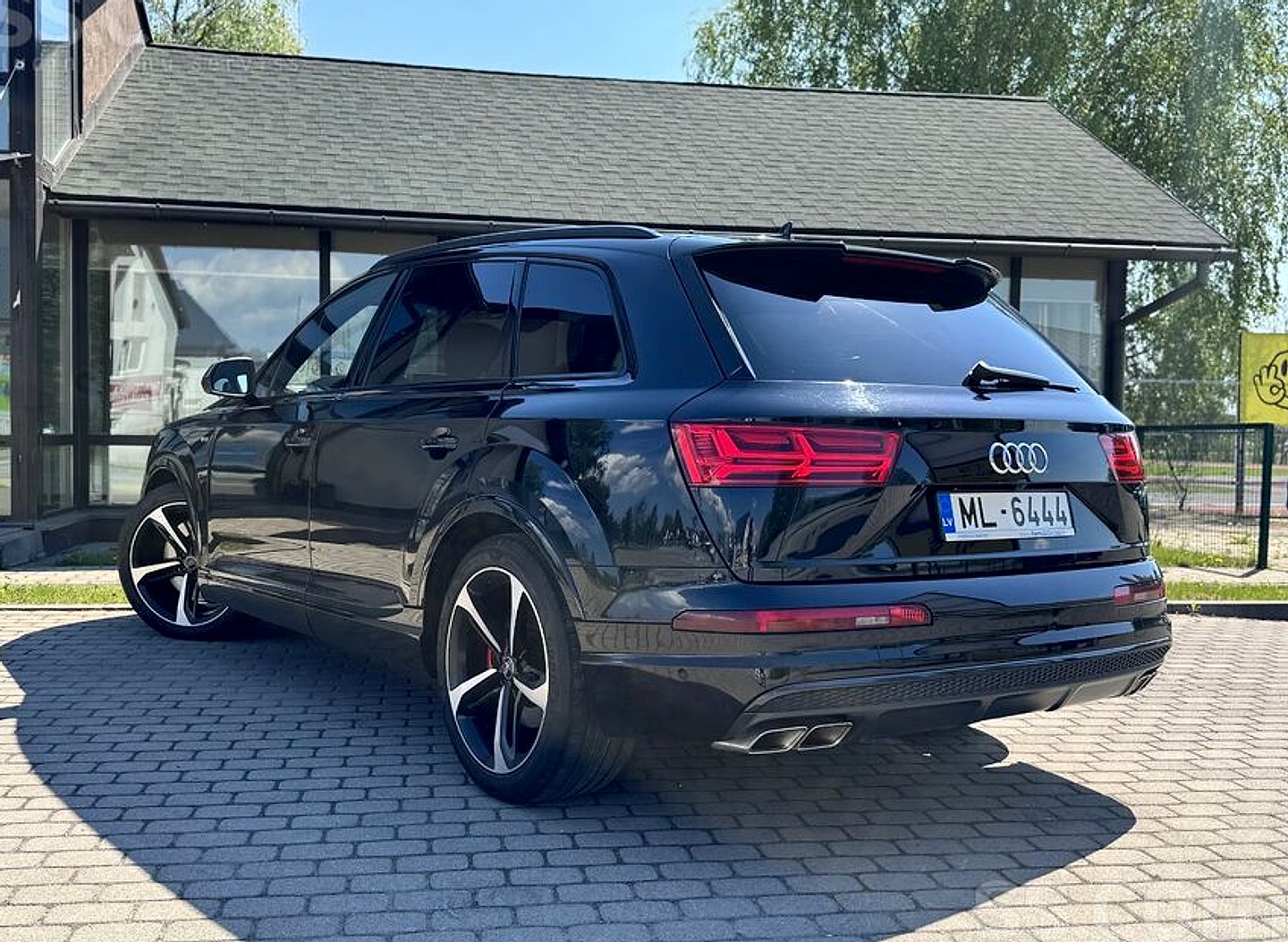 Audi Q7 — foto 2