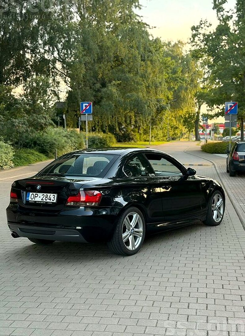 BMW 120 — foto 4
