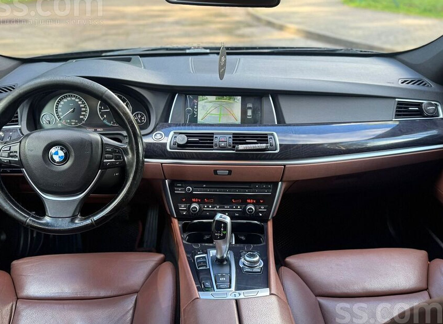 BMW 530 — foto 5