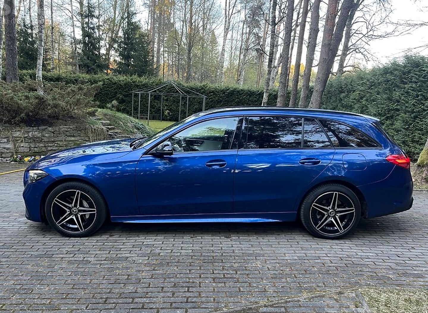 Mercedes-Benz C300 — foto 5