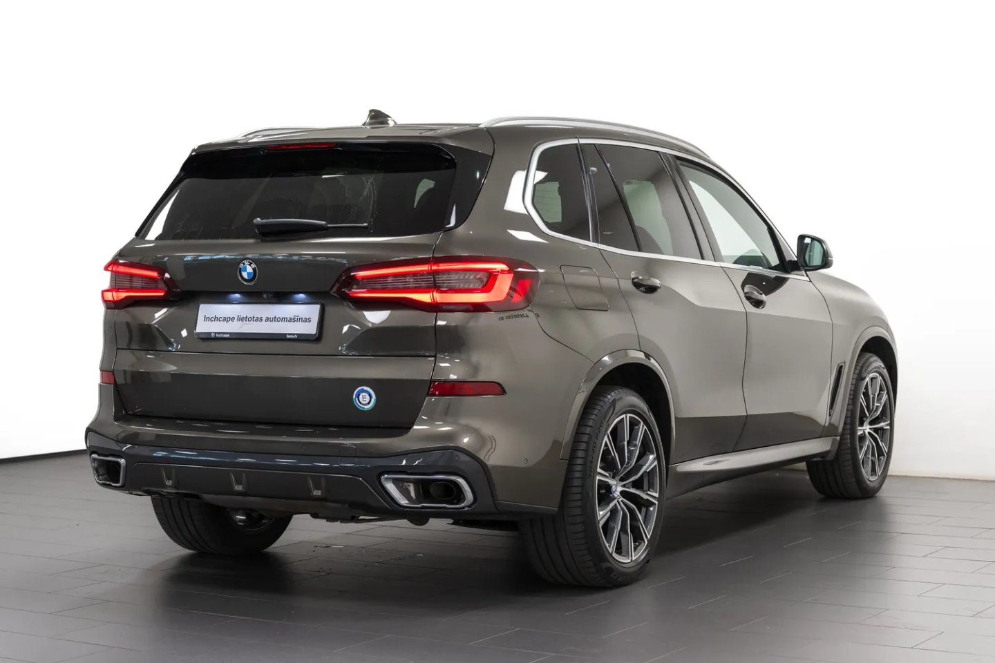 BMW X5 — foto 2