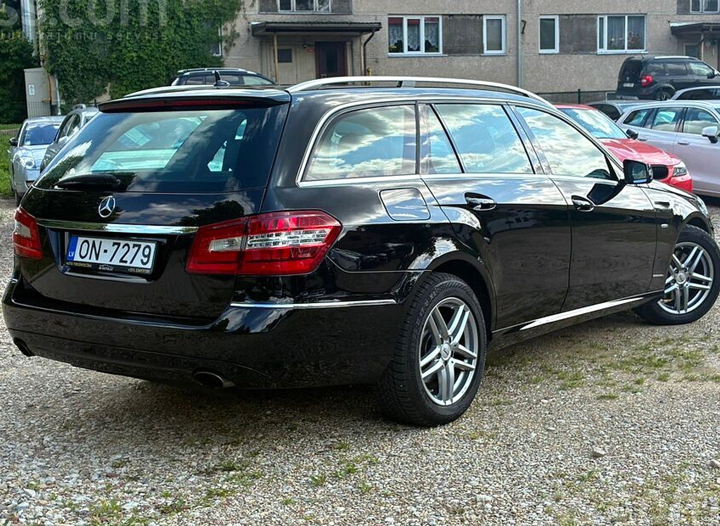 Mercedes-Benz E350 — foto 3