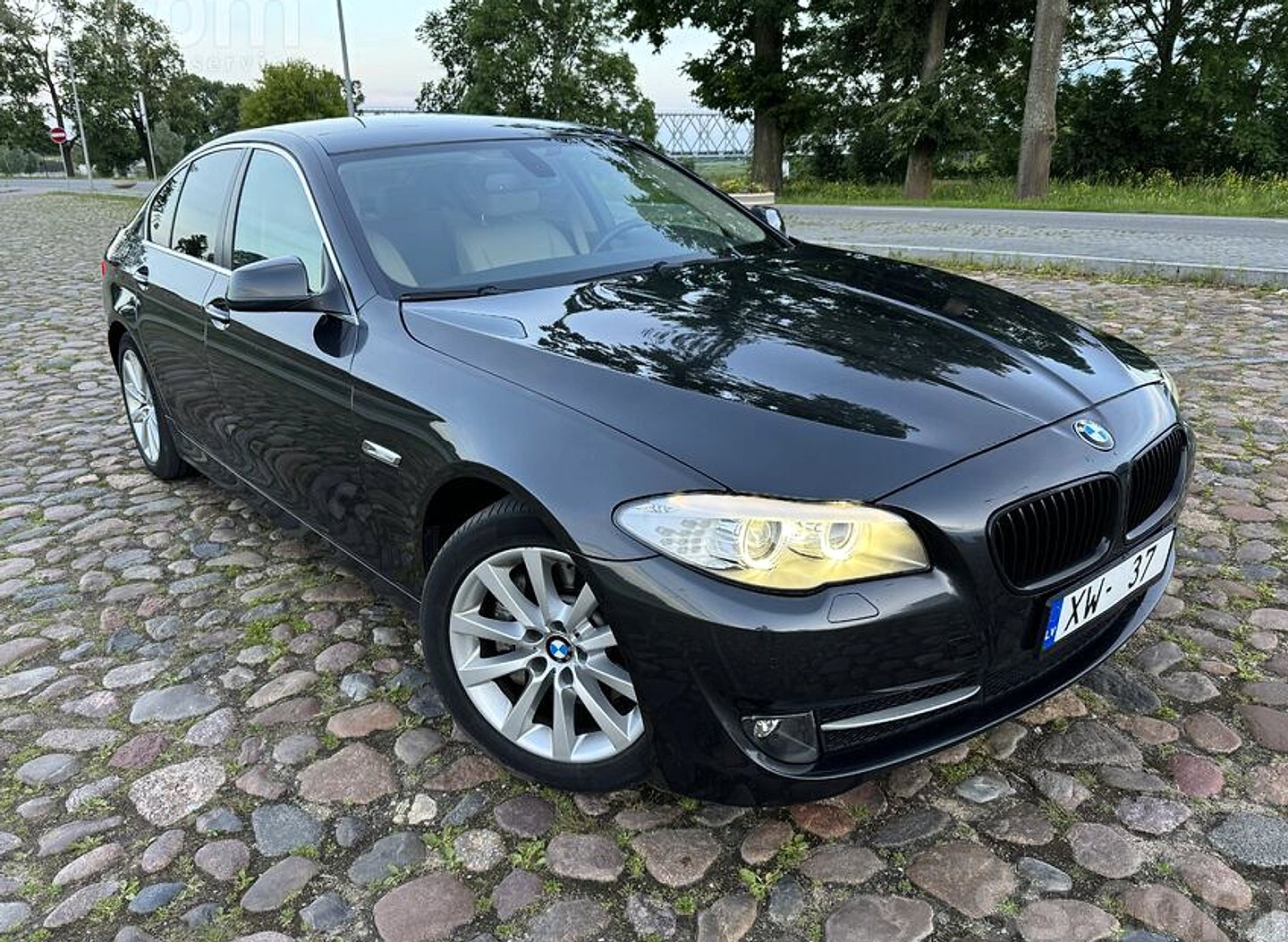 BMW 530 — foto 3