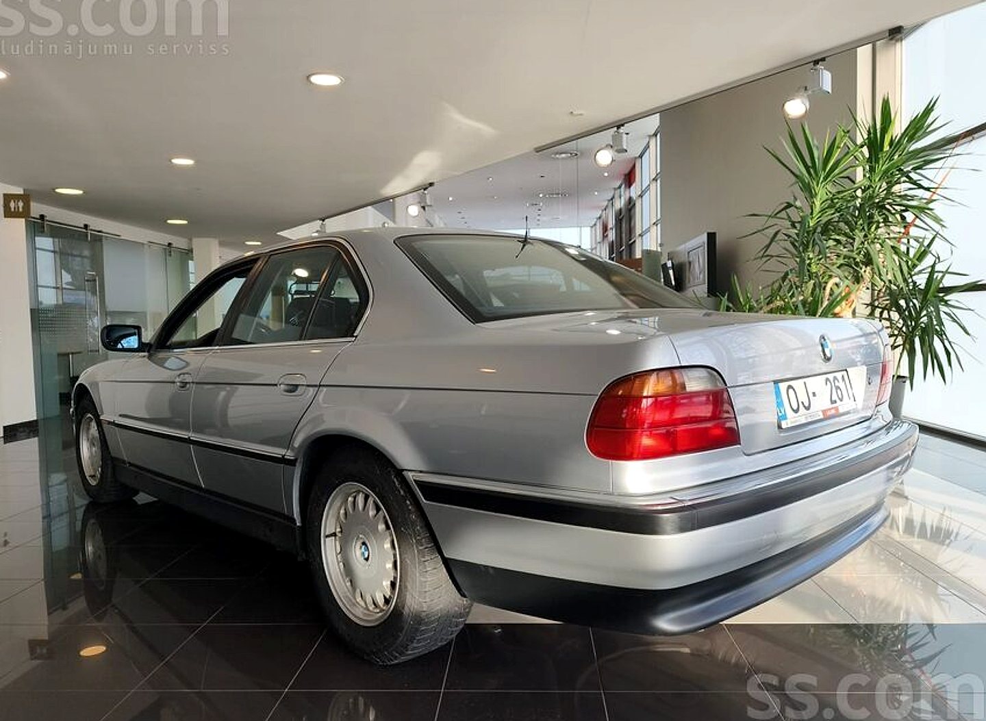 BMW 735 — foto 3