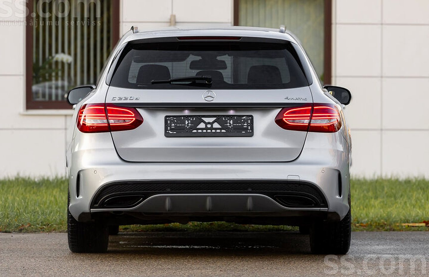 Mercedes-Benz C220 — foto 6