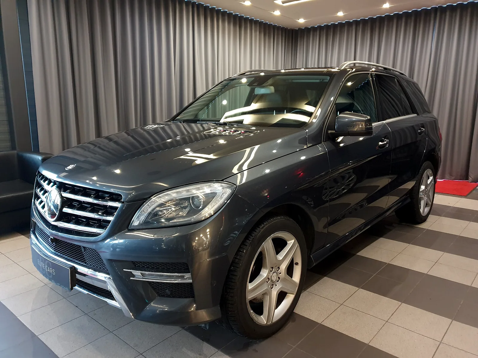 Mercedes-Benz ML 350D, 2014. gads
