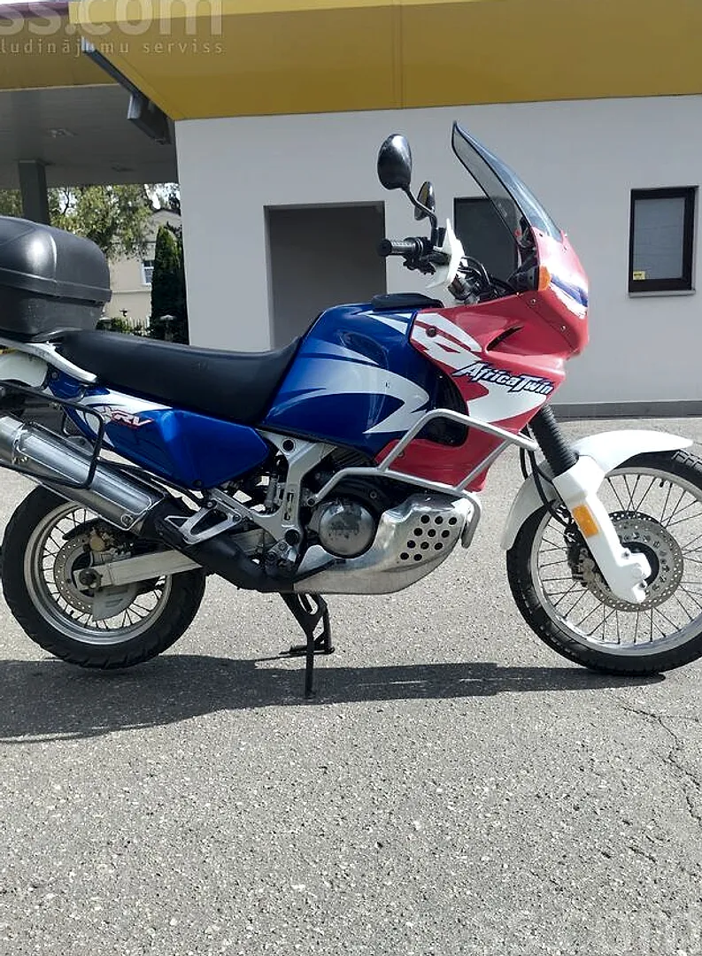 Honda Xrv 750, 2003. gads