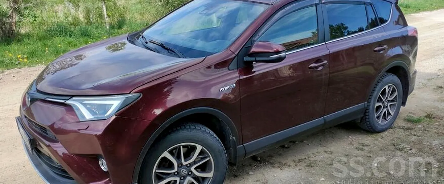 Toyota RAV 4, 2016. gads