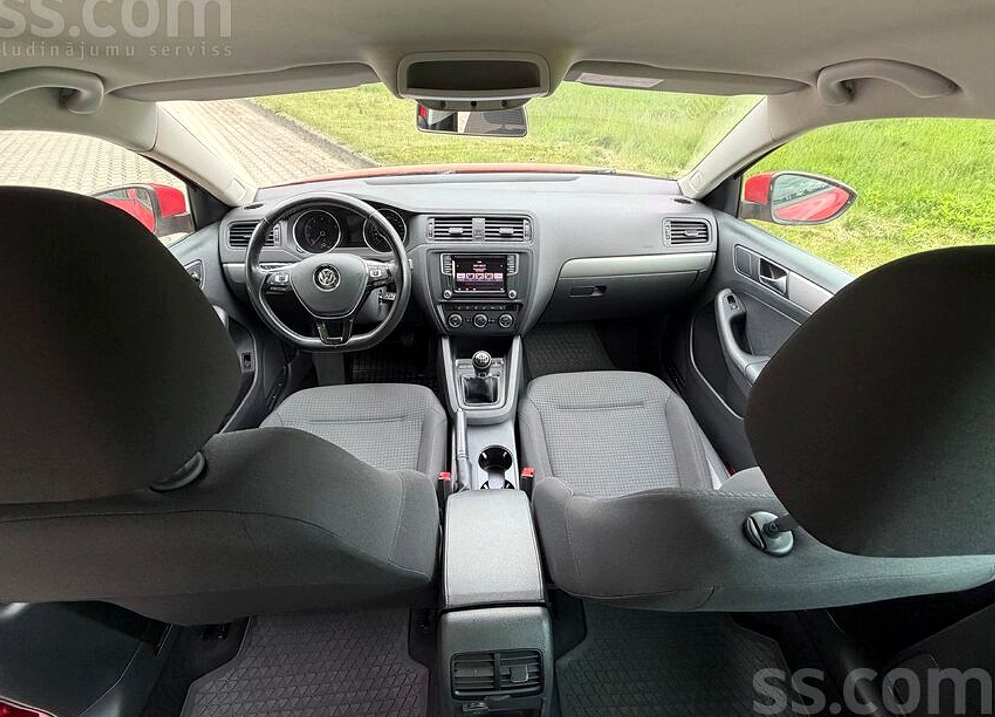 Volkswagen Jetta — foto 5