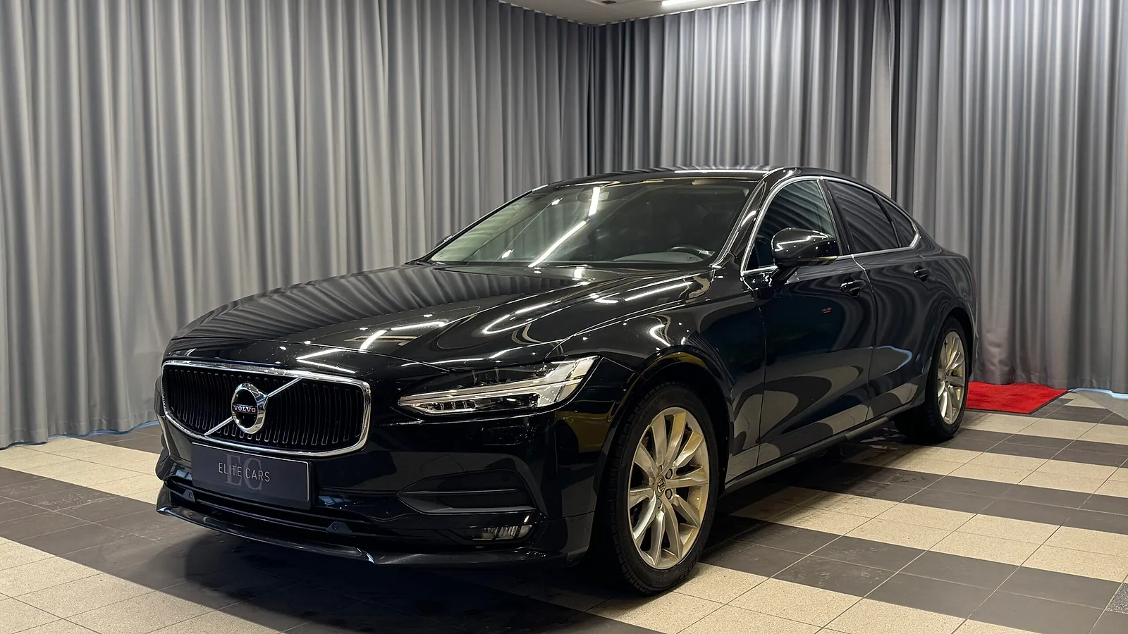 Volvo S90, 2018. gads