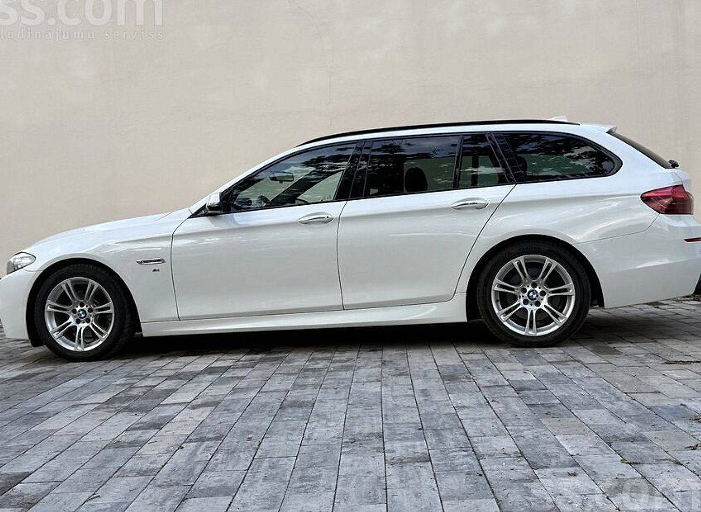 BMW 520 — foto 5