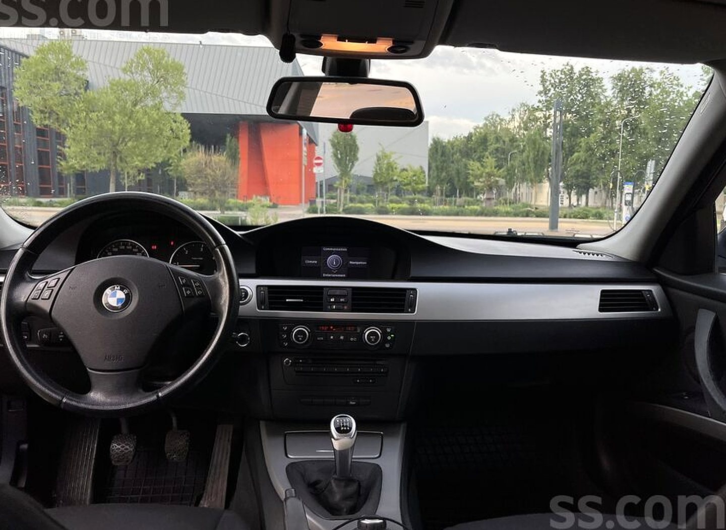 BMW 318 — foto 6