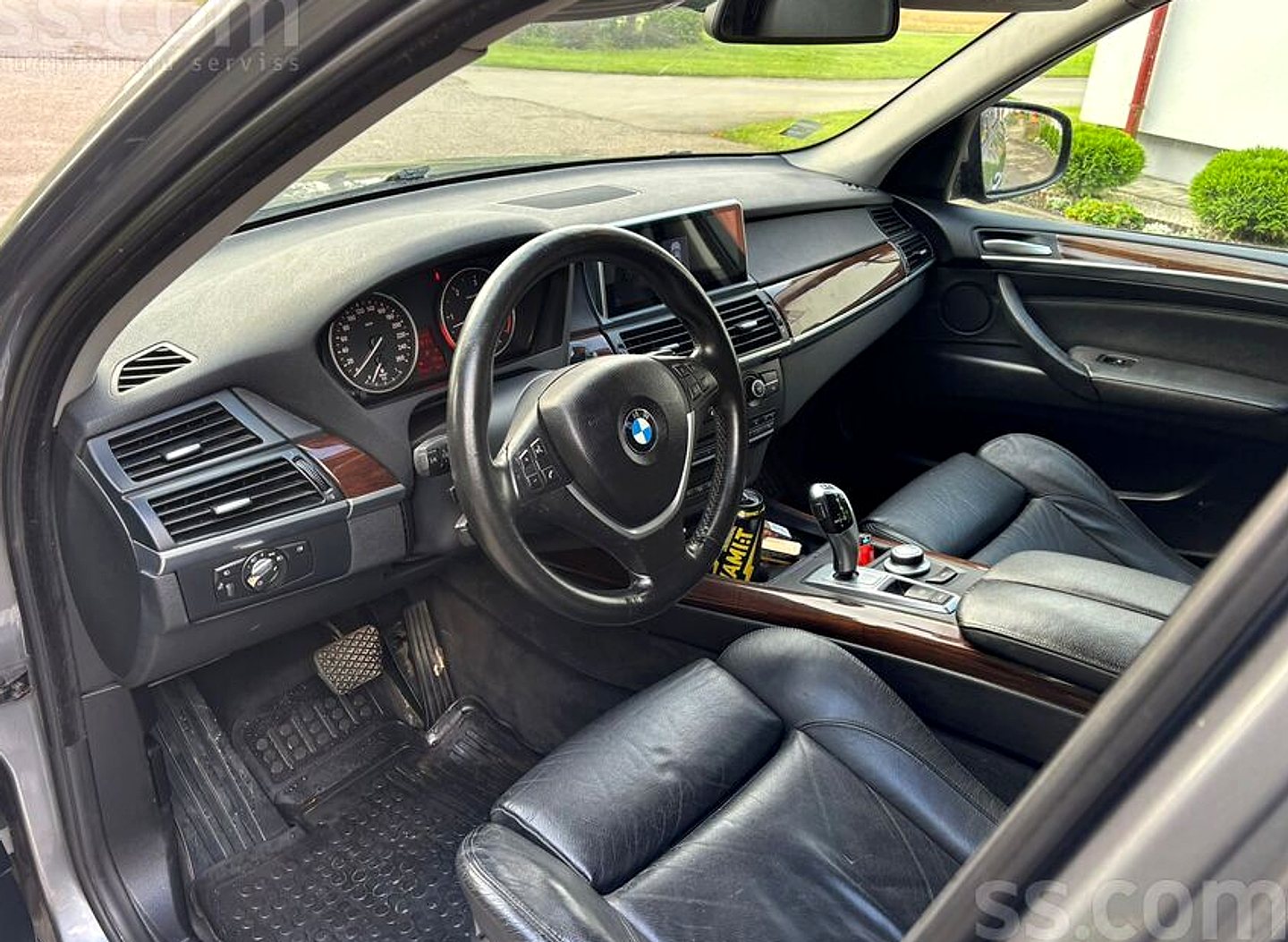BMW X5 — foto 4