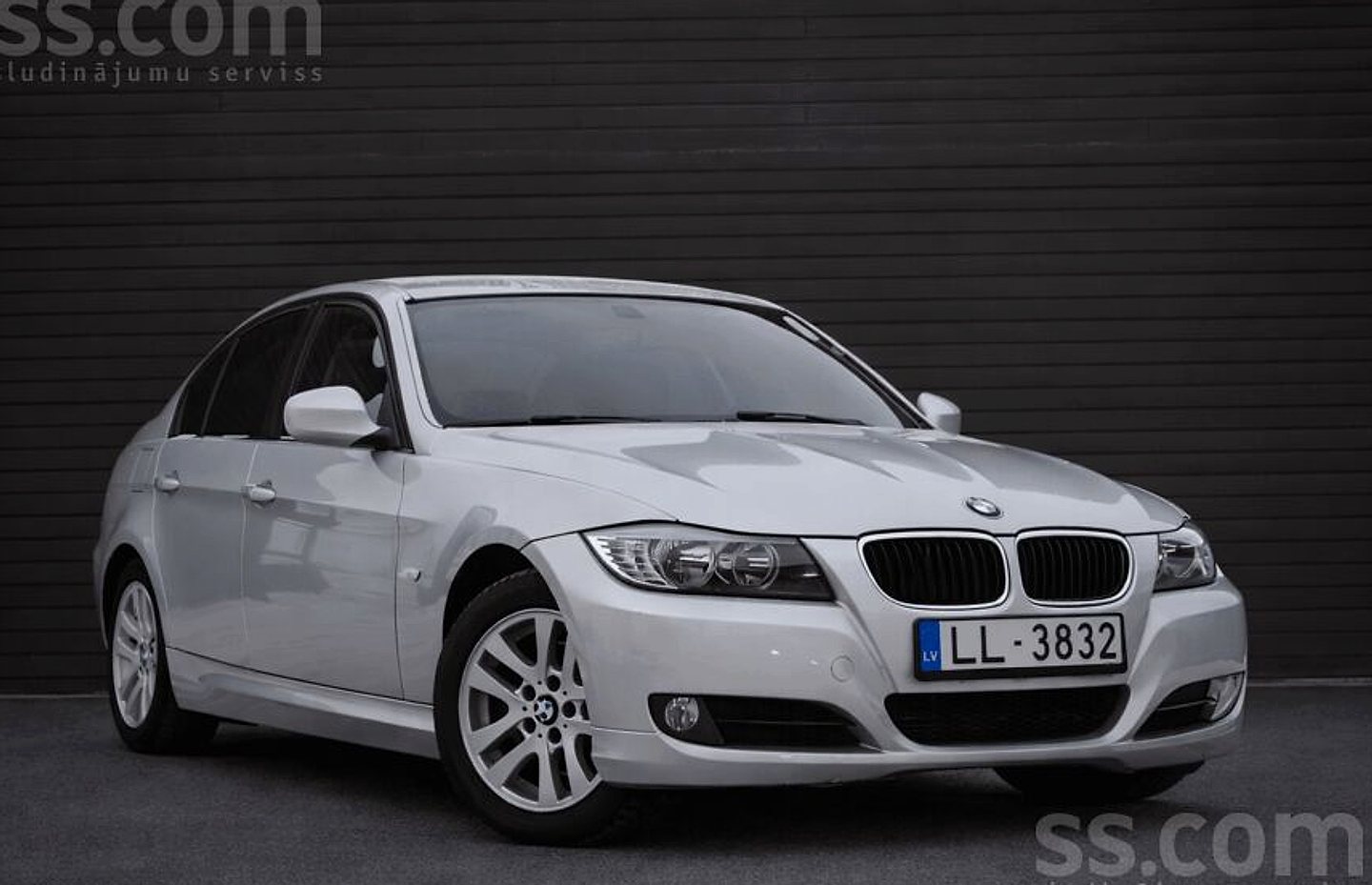 BMW 318 — foto 2