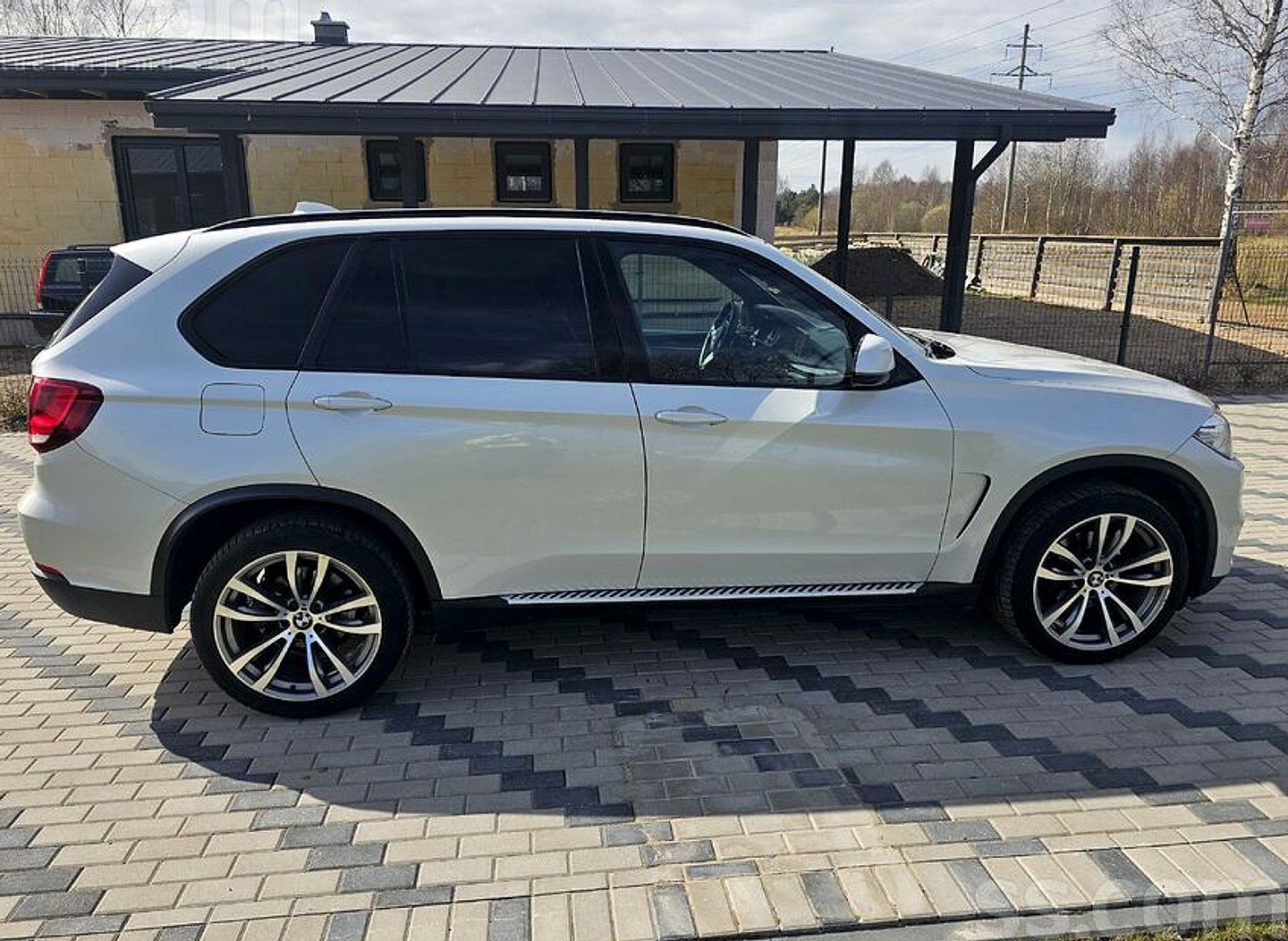 BMW X5 — foto 3