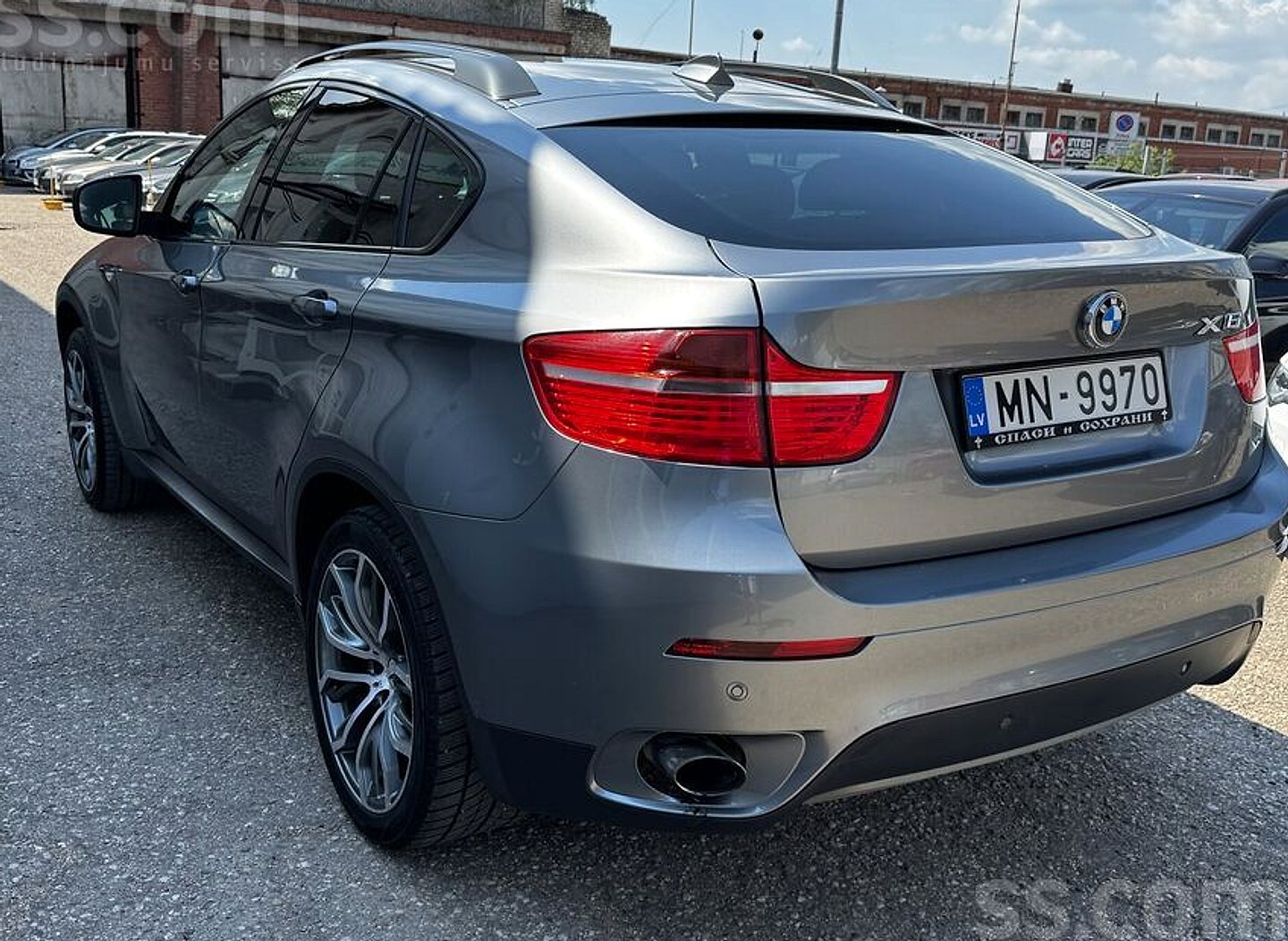 BMW X6 — foto 4