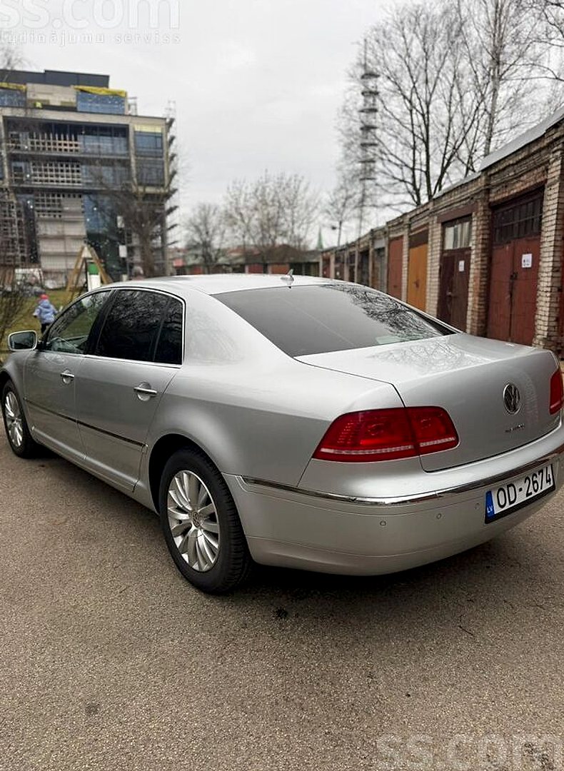 Volkswagen Phaeton, 2010. gads
