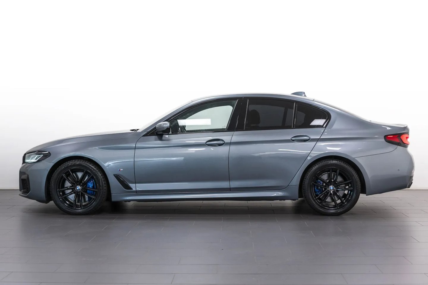 BMW 530 — foto 9