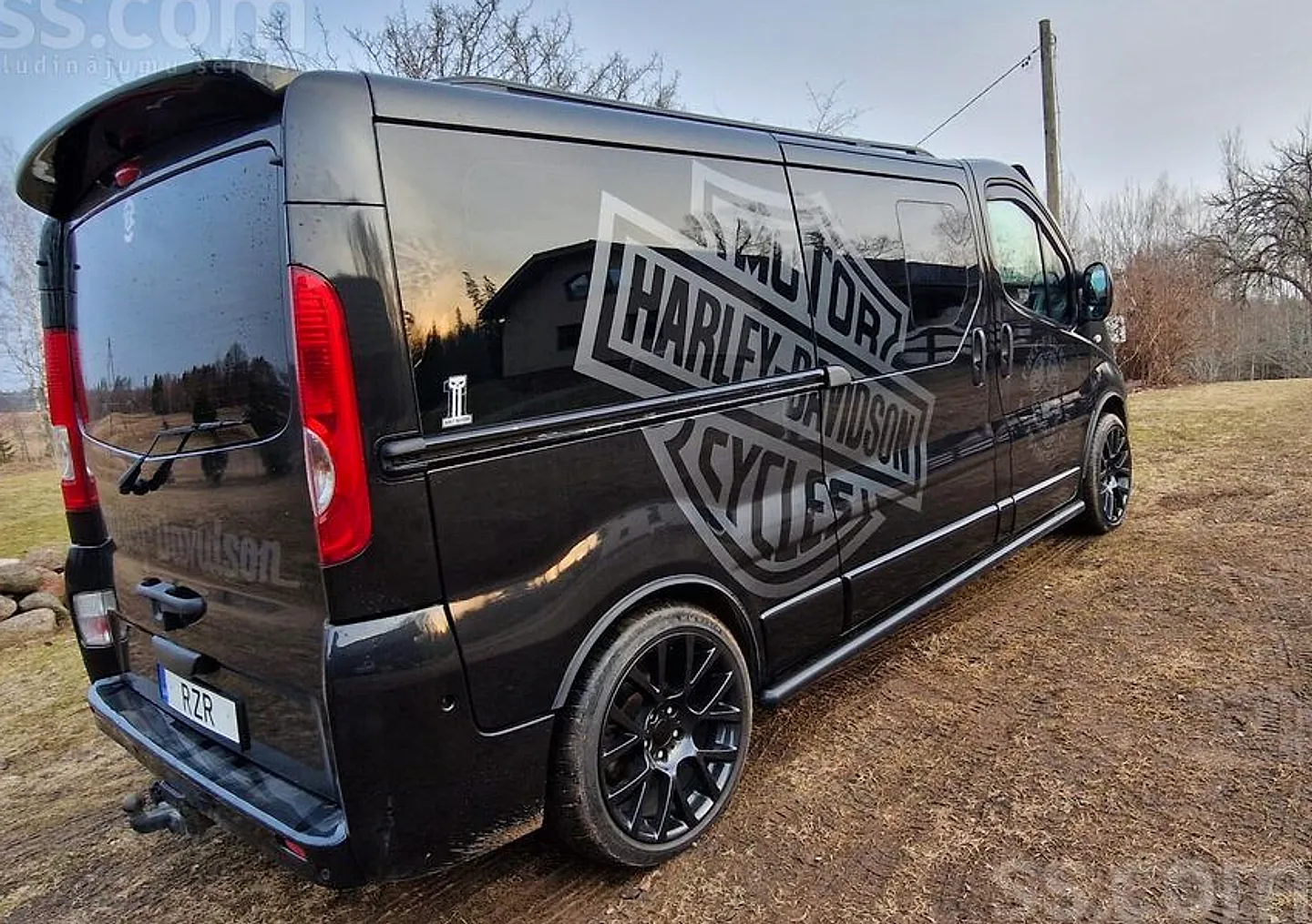 Opel Vivaro, 2010. gads