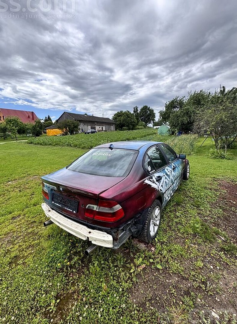BMW 320 — foto 2