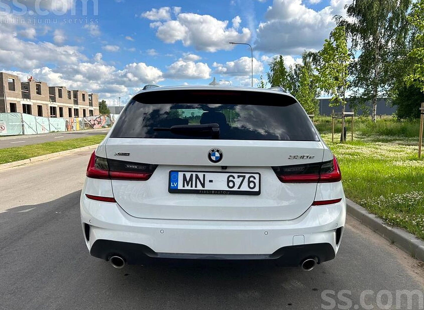 BMW 330 — foto 4