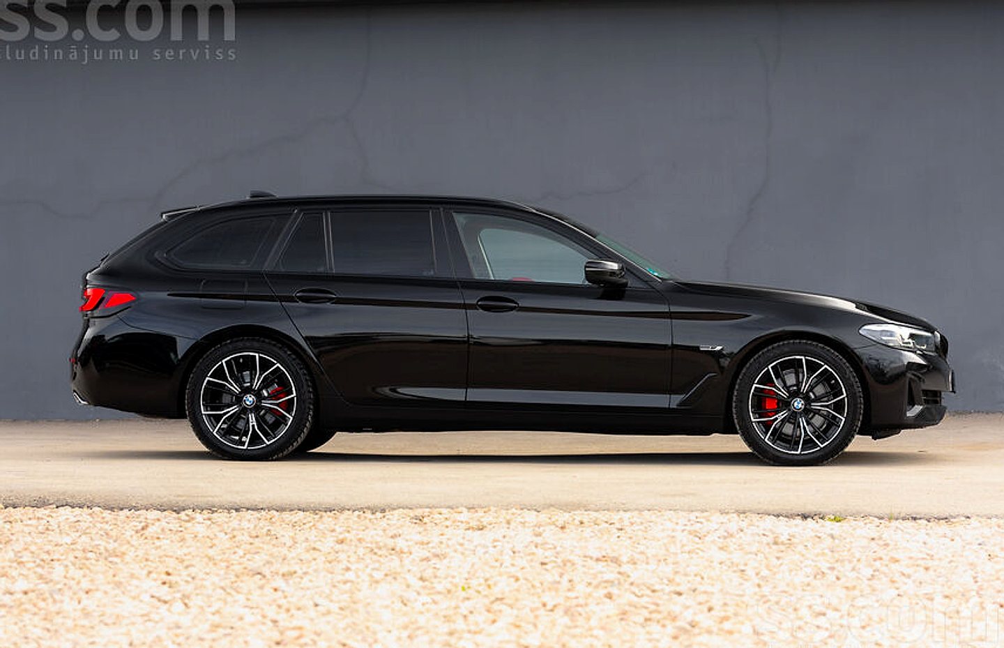 BMW 530 — foto 4
