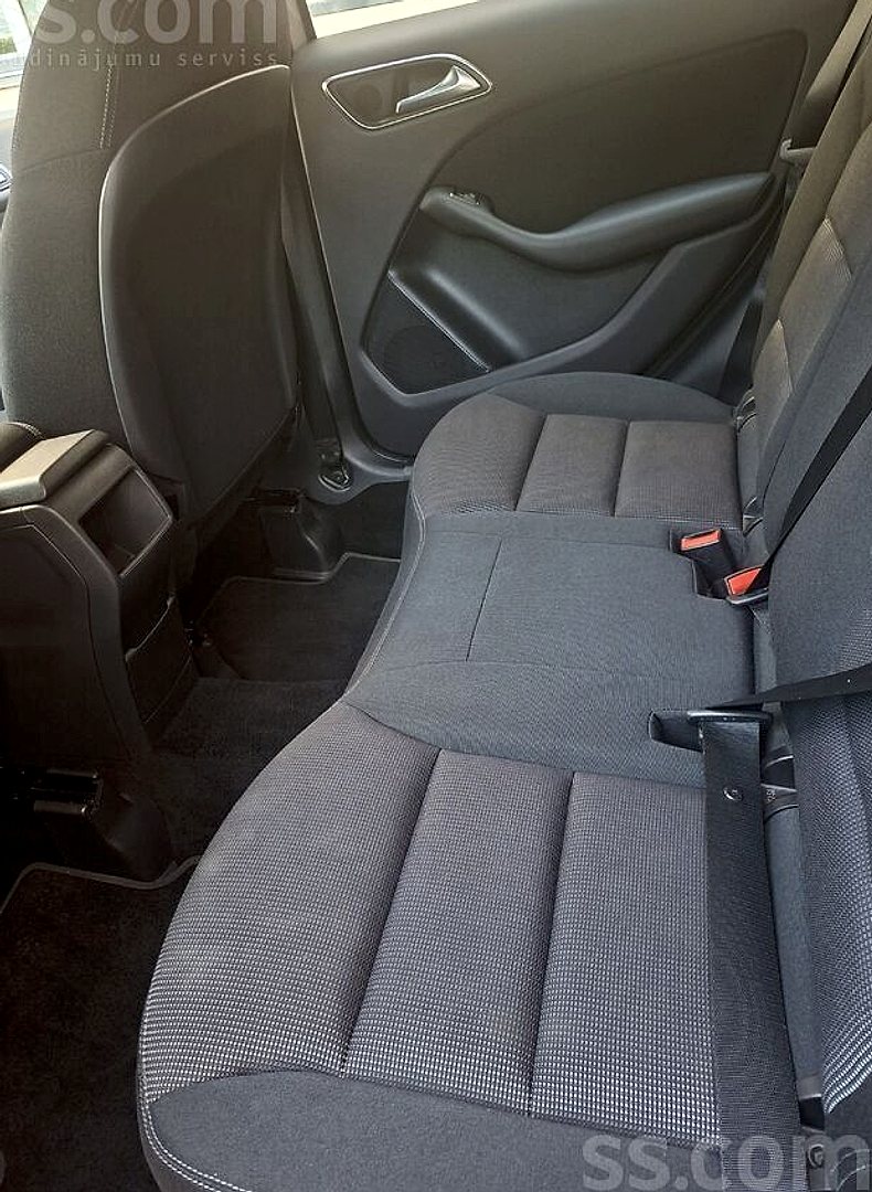 Mercedes-Benz B180 — foto 4