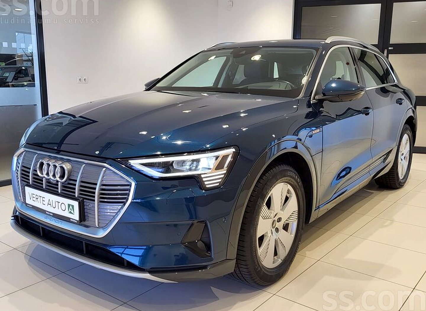 Audi E-tron — foto 3