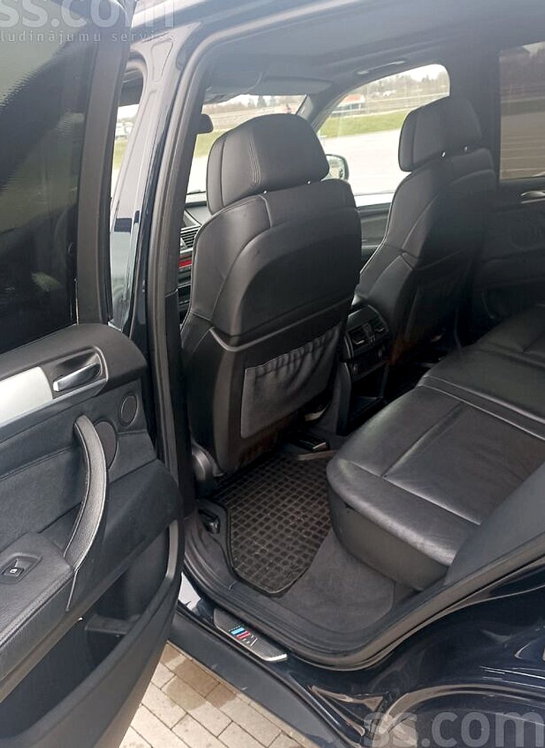 BMW X5 — foto 5