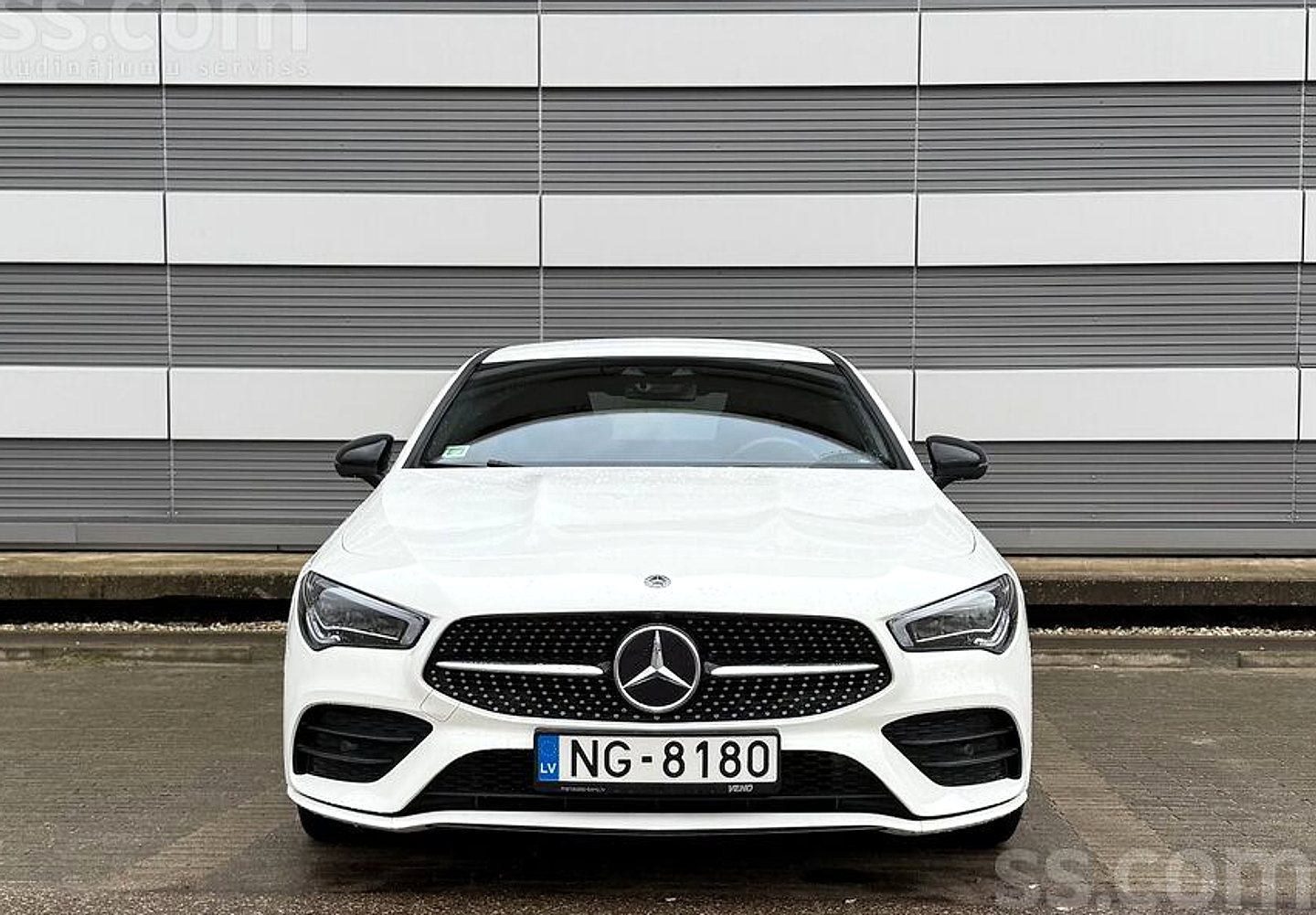 Mercedes-Benz CLA180 — foto 2