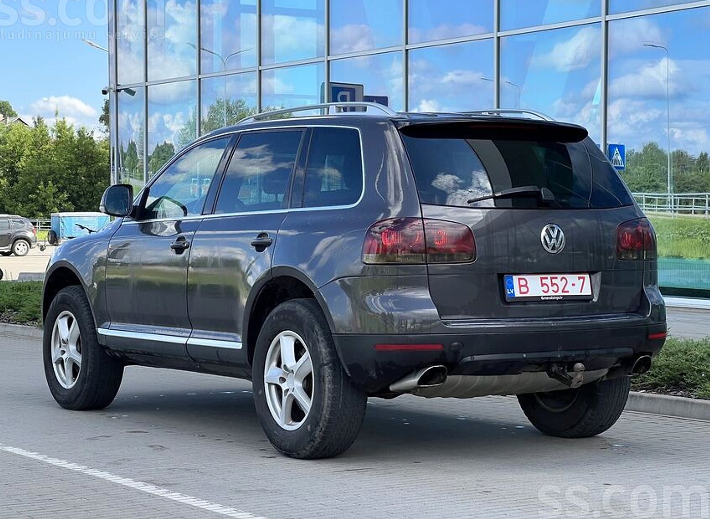 Volkswagen Touareg — foto 4