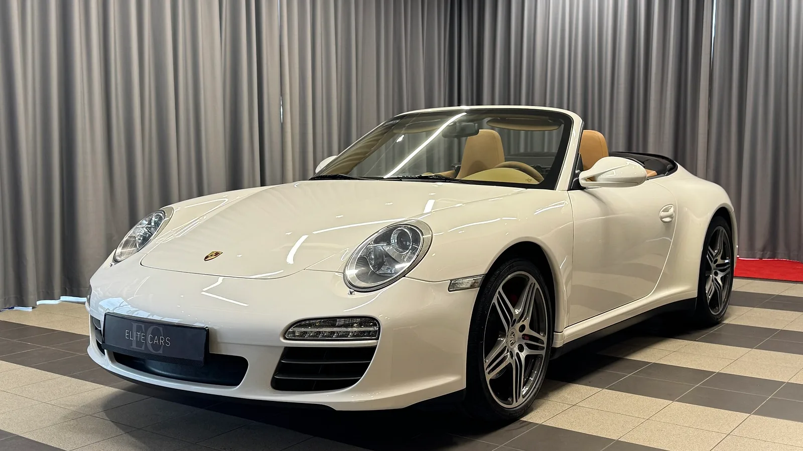 Porsche 911, 2009. gads