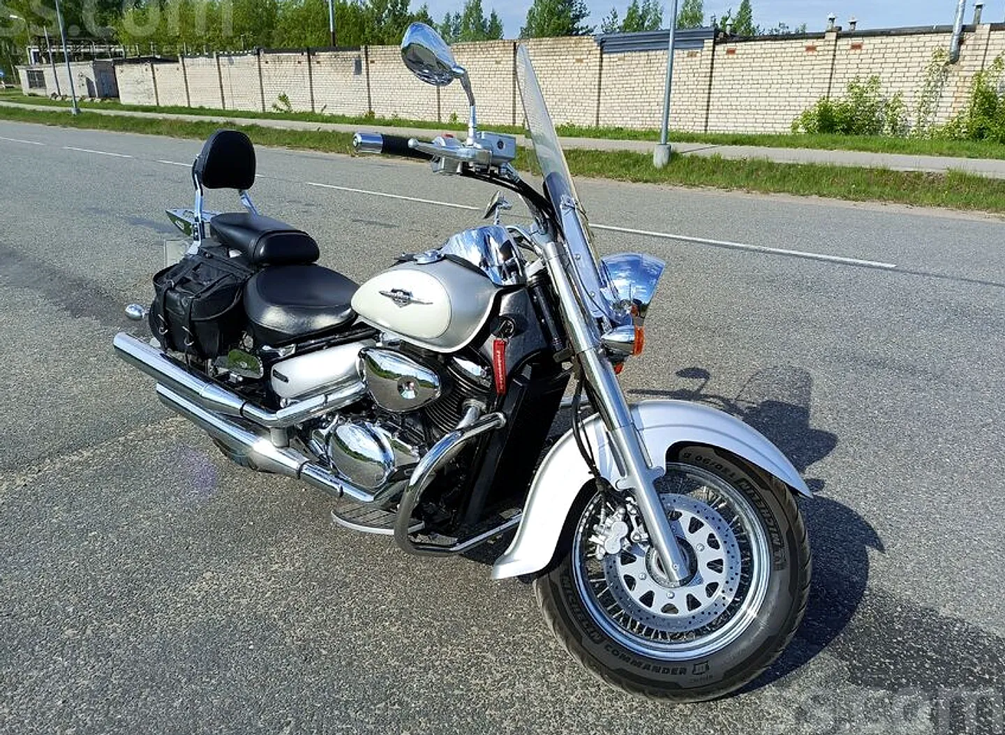 Suzuki Vl800