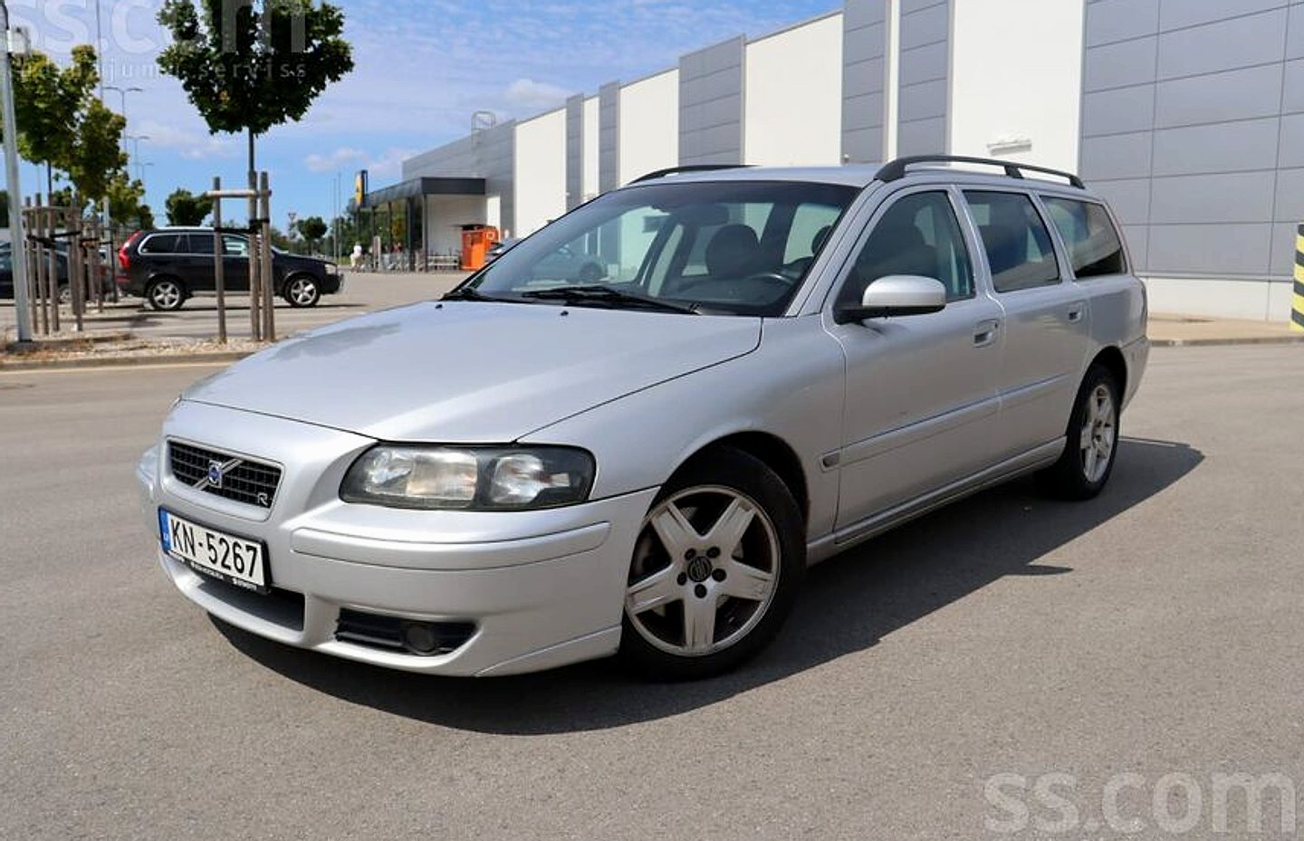 Volvo V70, 2004. gads