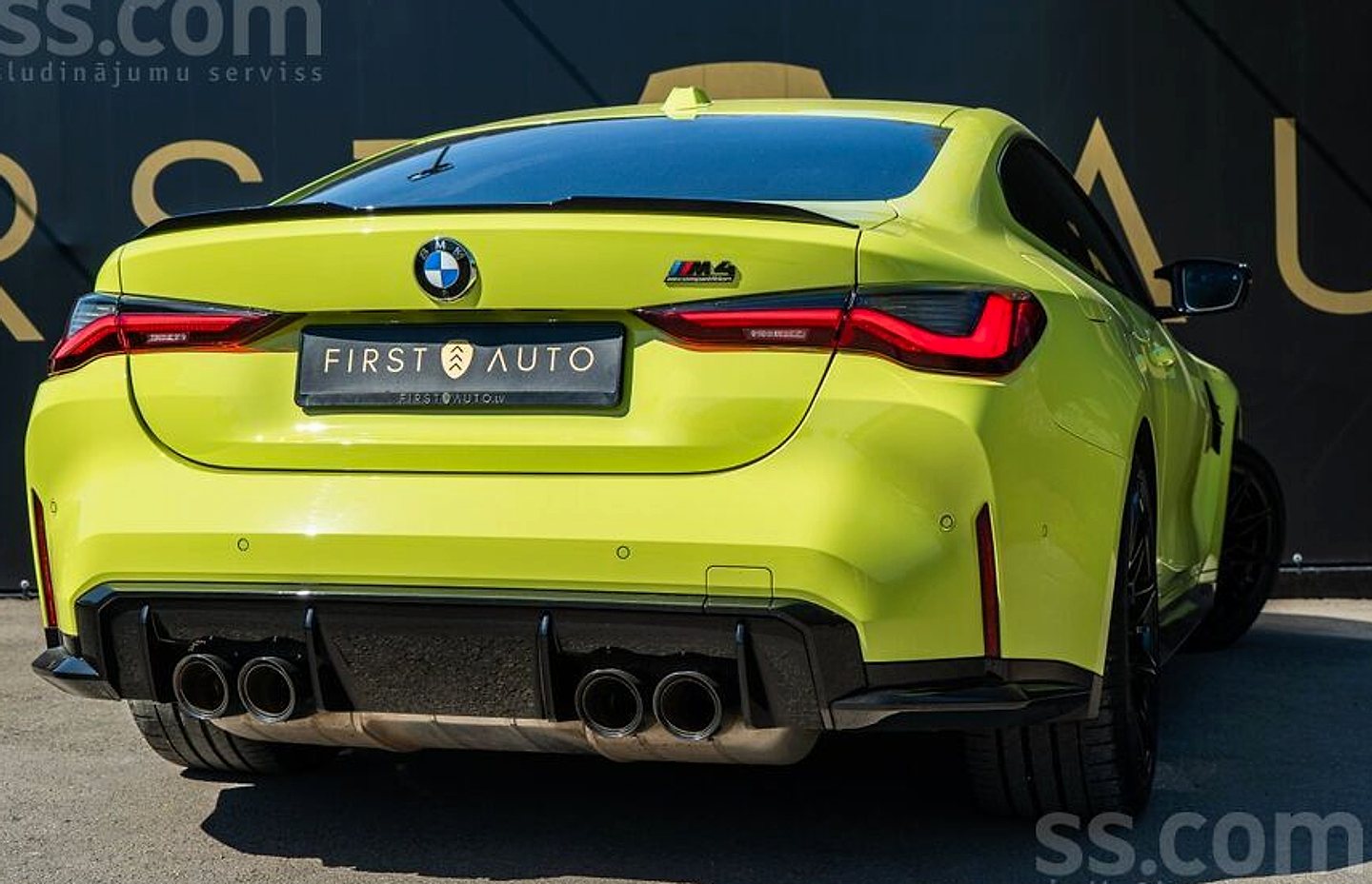 BMW M4 — foto 4
