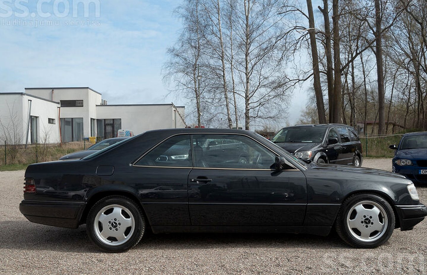 Mercedes-Benz E230 — foto 4