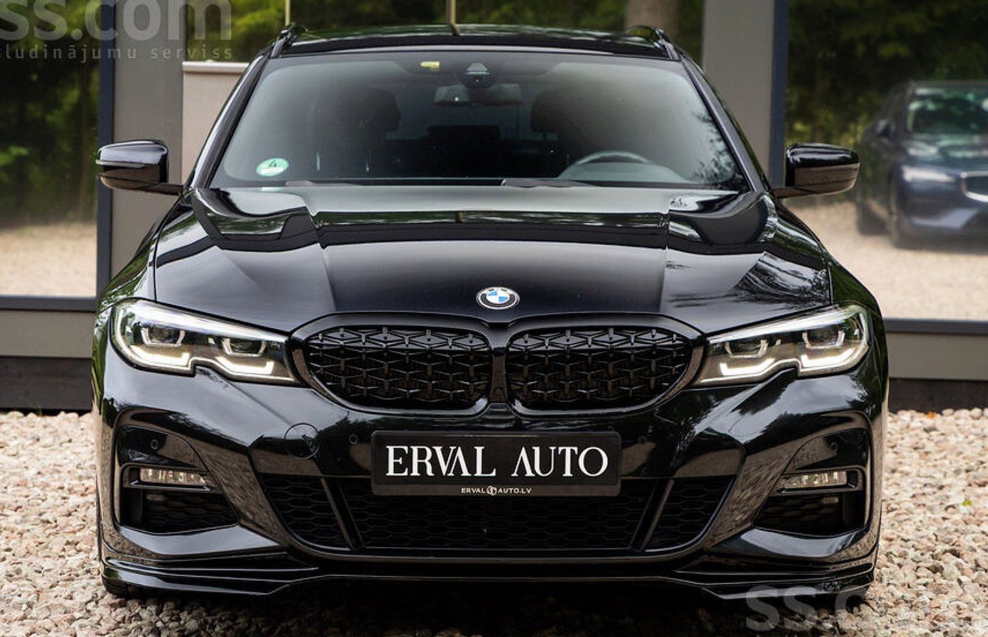 BMW 320 — foto 2