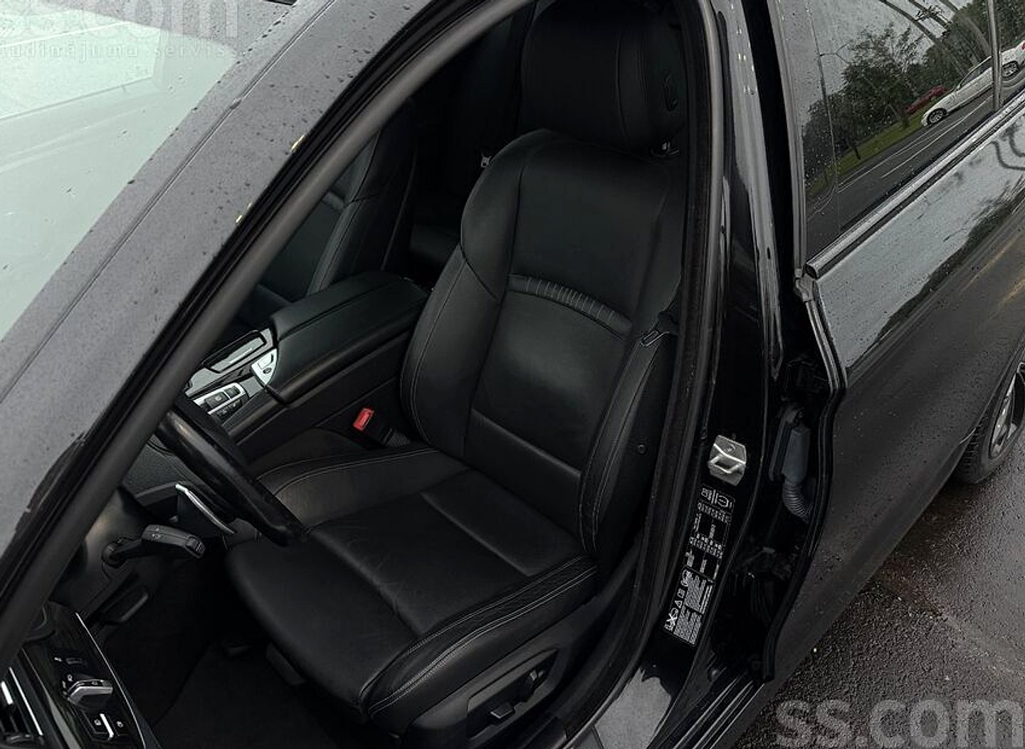 BMW 525 — foto 6