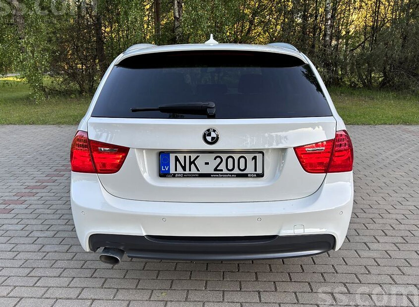 BMW 320 — foto 4