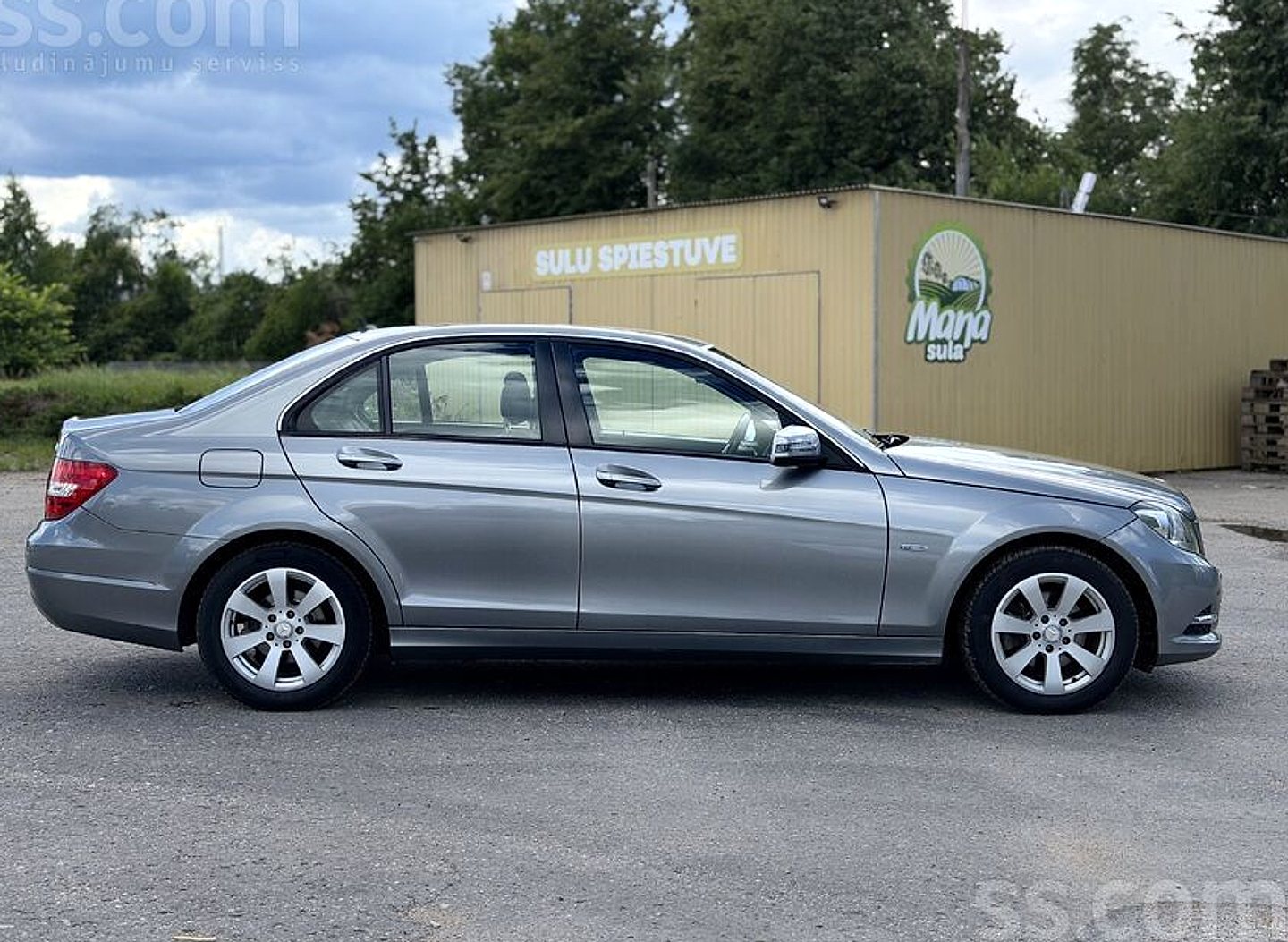 Mercedes-Benz C200 — foto 3