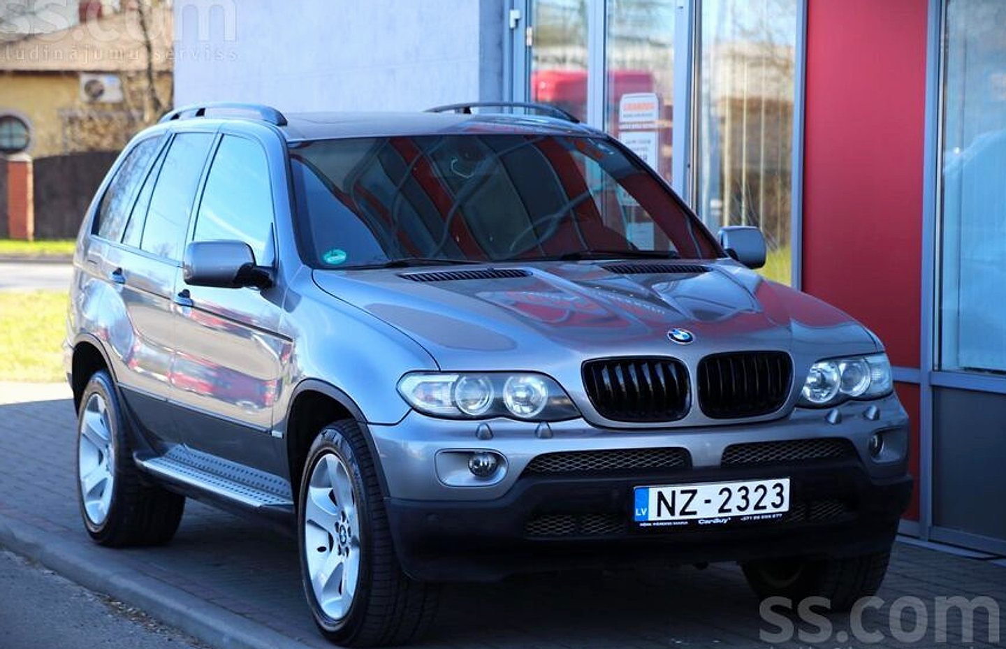 BMW X5 — foto 4