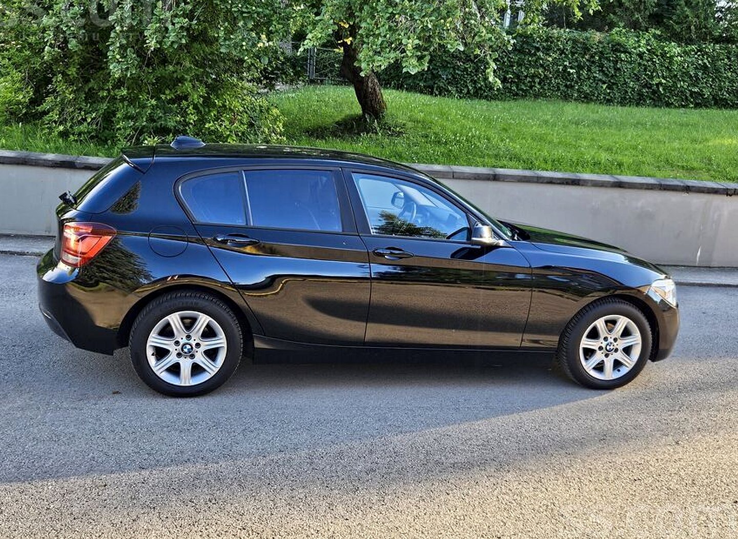 BMW 118 — foto 5