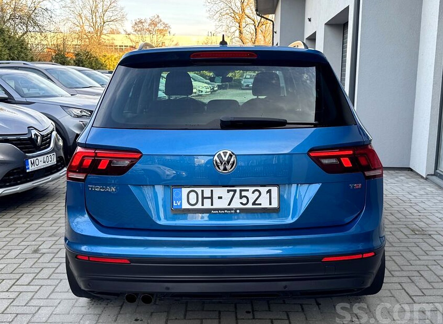 Volkswagen Tiguan — foto 4