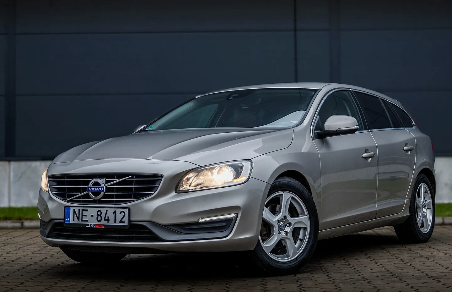 Volvo V60, 2014. gads