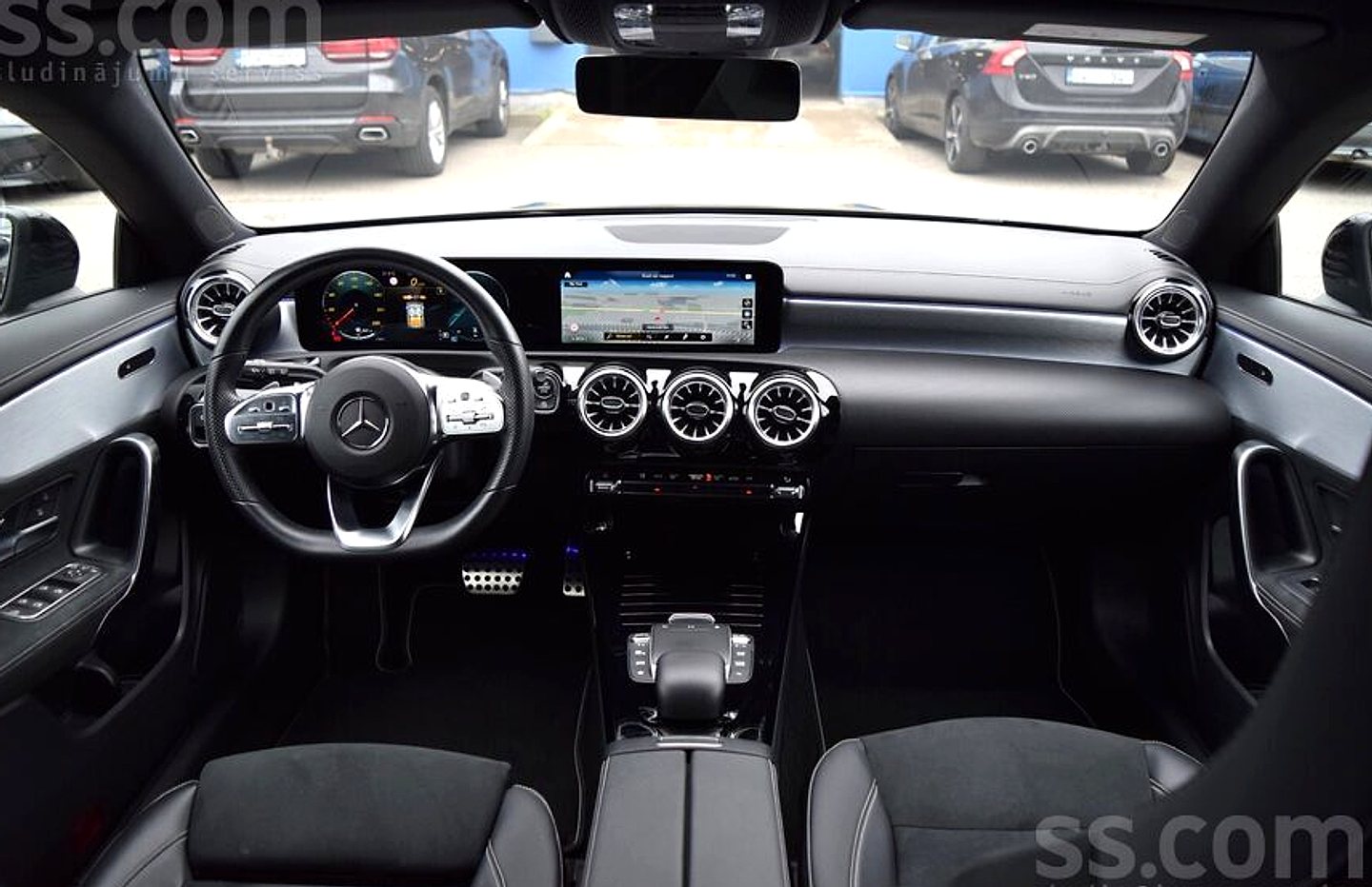 Mercedes-Benz CLA200 — foto 4