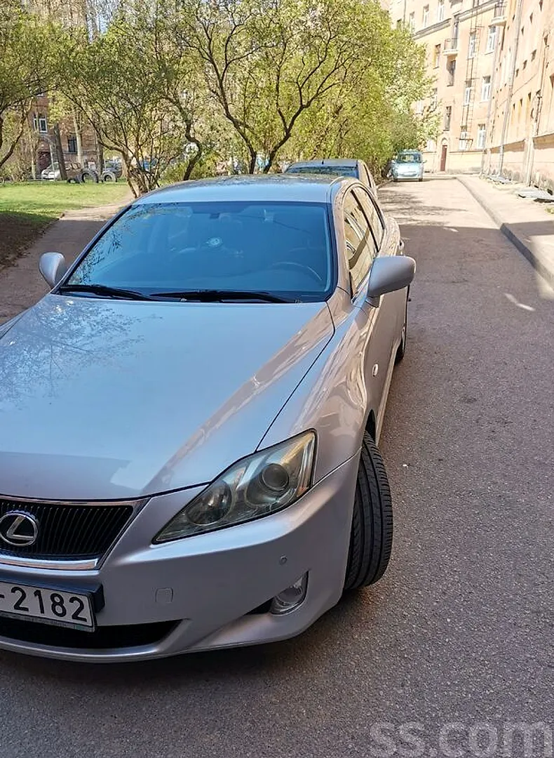 Lexus IS, 2008. gads
