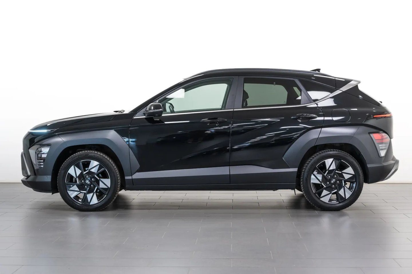 Hyundai KONA, 2023. gads