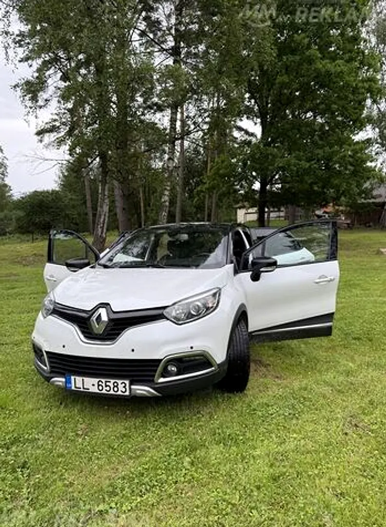 Renault Captur, 2016. gads