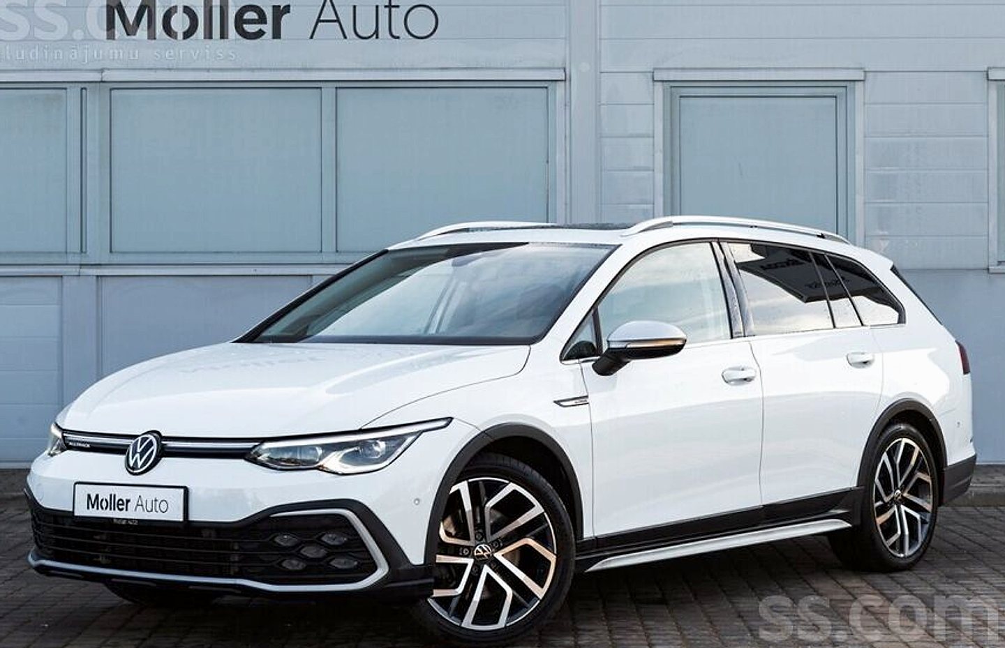 Volkswagen Golf 8, 2021. gads