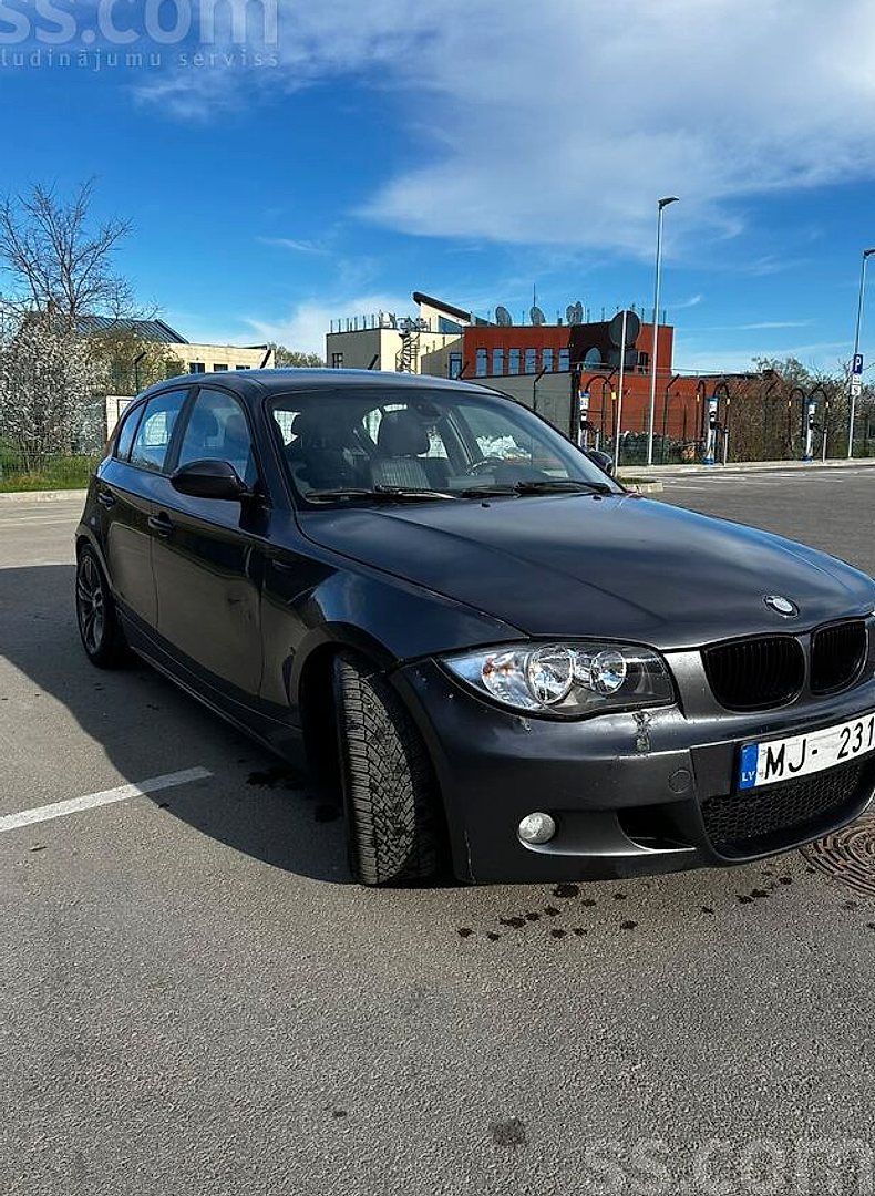 BMW 120 — foto 2